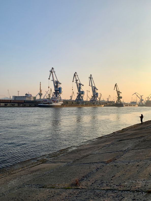 法国马赛海运专线20GP小柜运费查询货轮运输